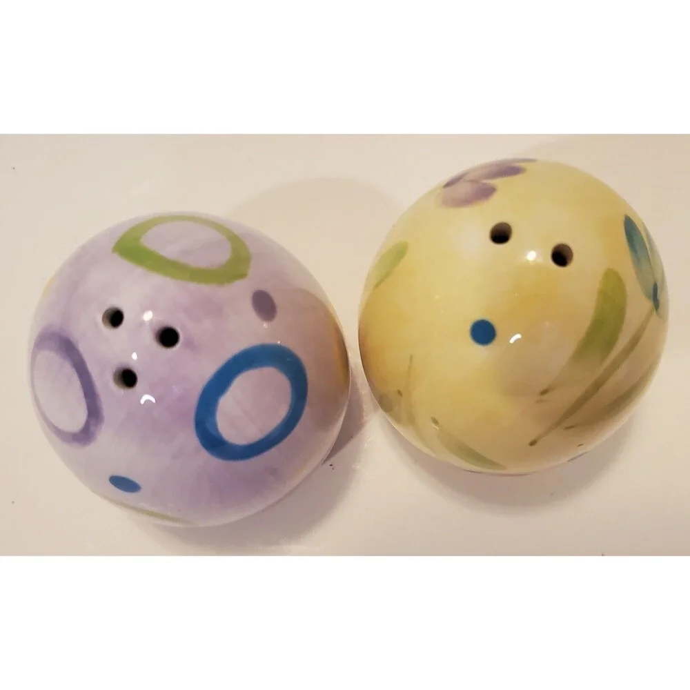Shakers Glazed Easter Eggs Salt Pepper Set, Purple & Yellow W/ Flowers & Circle